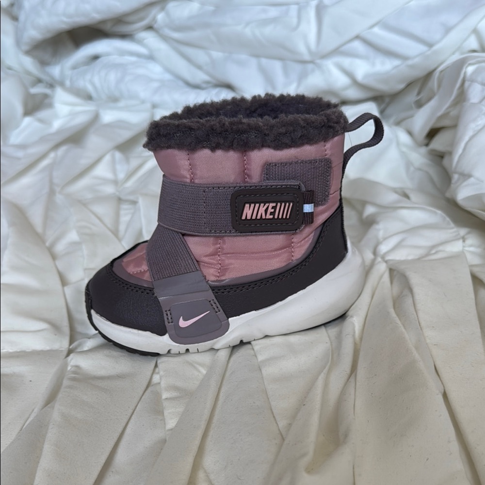 Nike baby Pink and Black Winter Boots